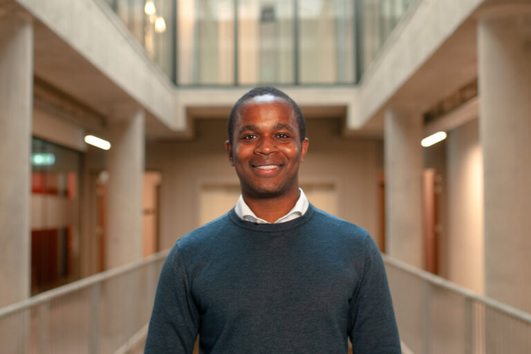 Mohamed Bama - Finance Consultant bij Staan