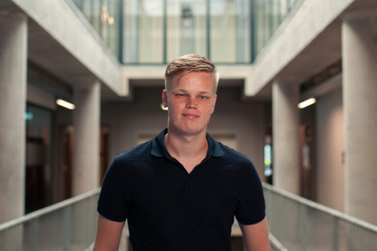 Leon Bond - Finance Consultant bij Staan